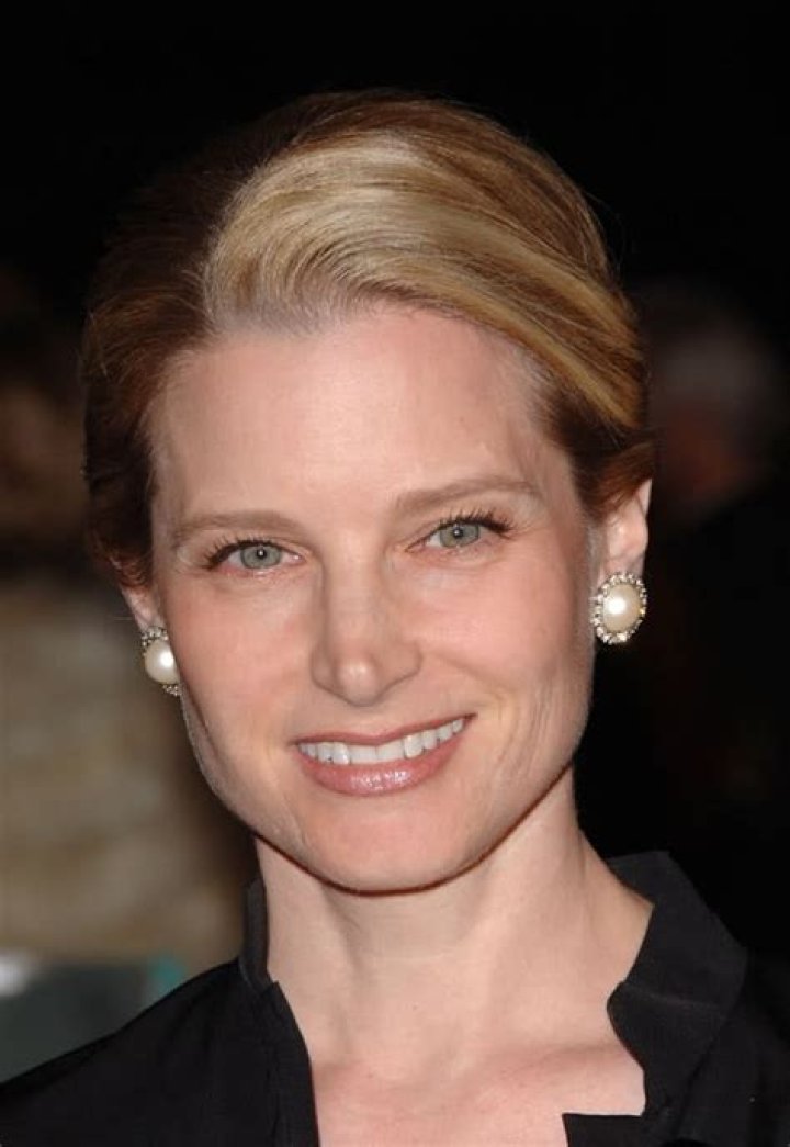 Bridget Fonda fasrbubble