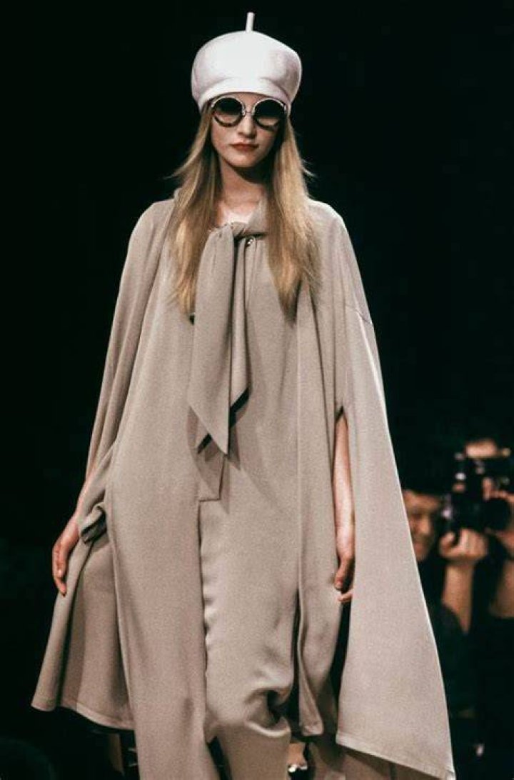 Fashion, Runways & Designers Harper's BAZAAR Australia 2000s