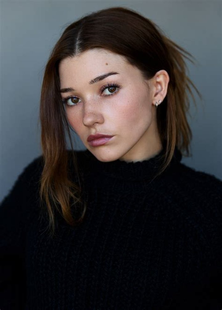 Katie Douglas in 2021 Douglas, Height and weight, Fact families