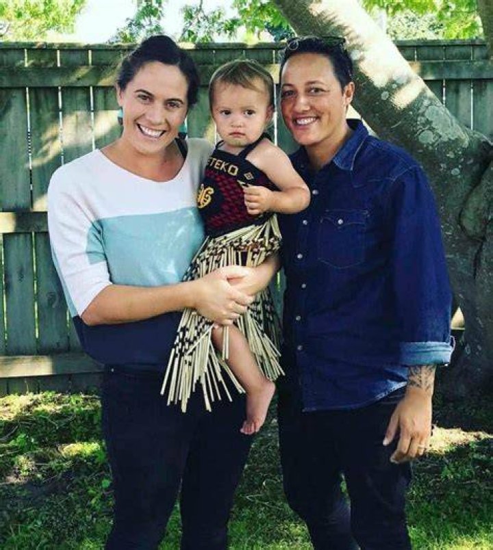 Kiri Allan Wife, Husband, Divorce, Break Up, Children Update Ph&ograve;ng