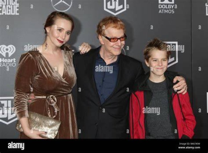 Meet Oliver Elfman Photos Of Bridget Fonda&rsquo;s Son With Husband Danny