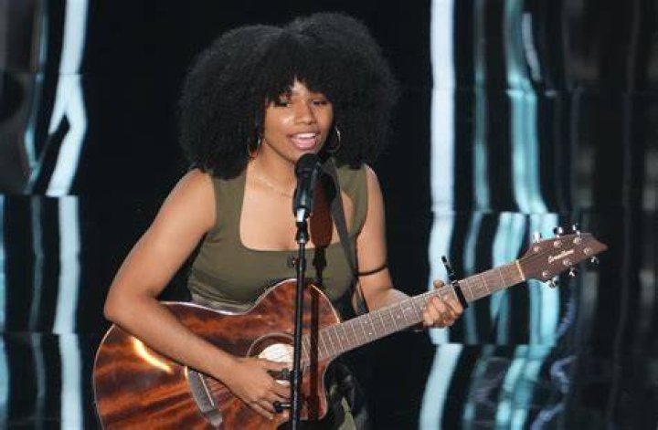 N.J. &lsquo;American Idol&rsquo; contestant wows judges. Here&rsquo;s why she sounds so