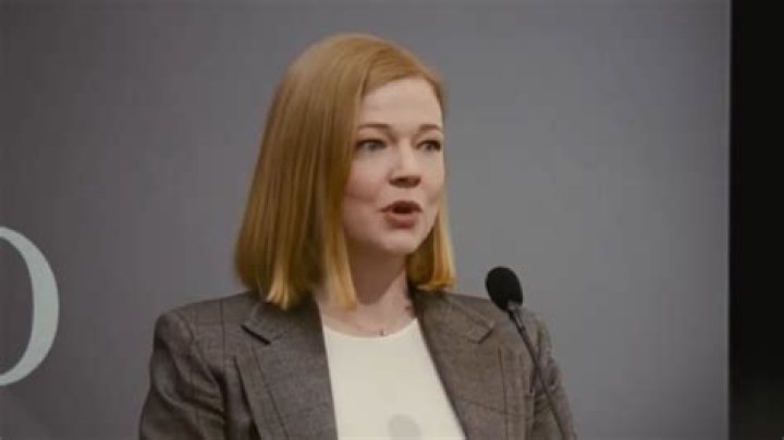 Sarah Snook's Net Worth & Financial Journey