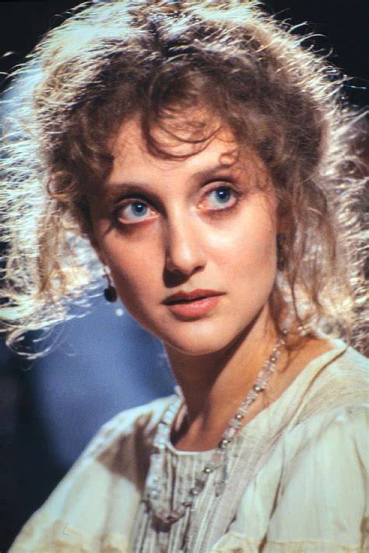 Unveiling The Secrets Of Carol Kane's Marital Journey