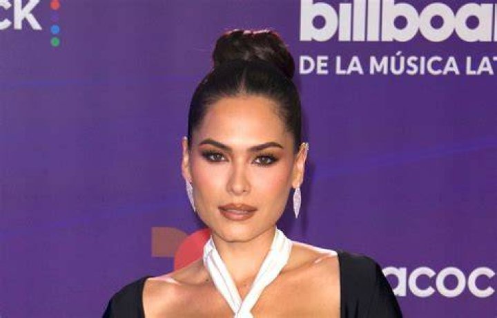 Who is Andrea Meza's boyfriend and what does he work for? American Post