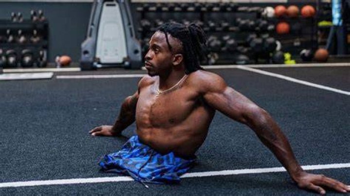 Zion Clark's Wife: Unveiling The Unsung Hero Behind Success